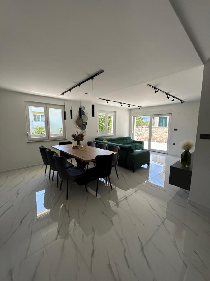 Villa Kety Baska  Luaran gambar